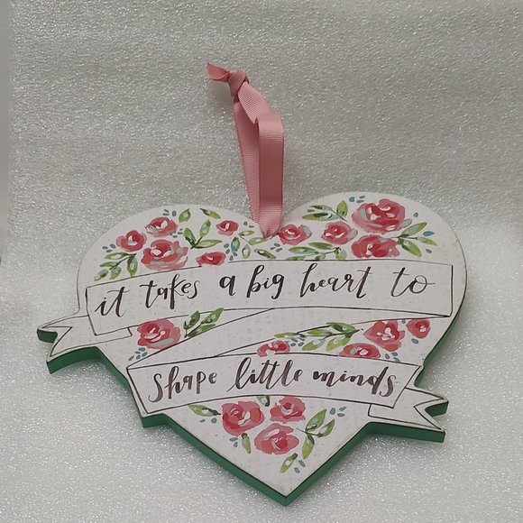 Primitives by Kathy It Takes a Big Heart to Shape Little Minds Wood Heart - Picture 3 of 3